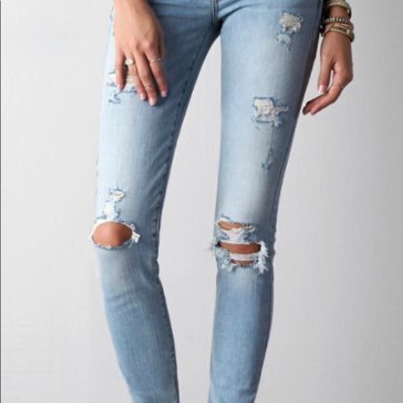 american eagle light wash jeggings